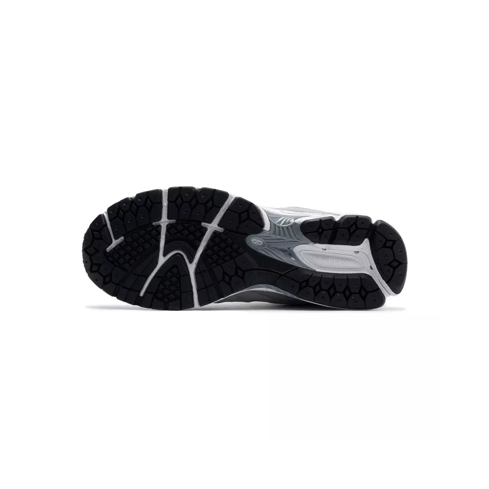 New Balance Basket New Balance M2002