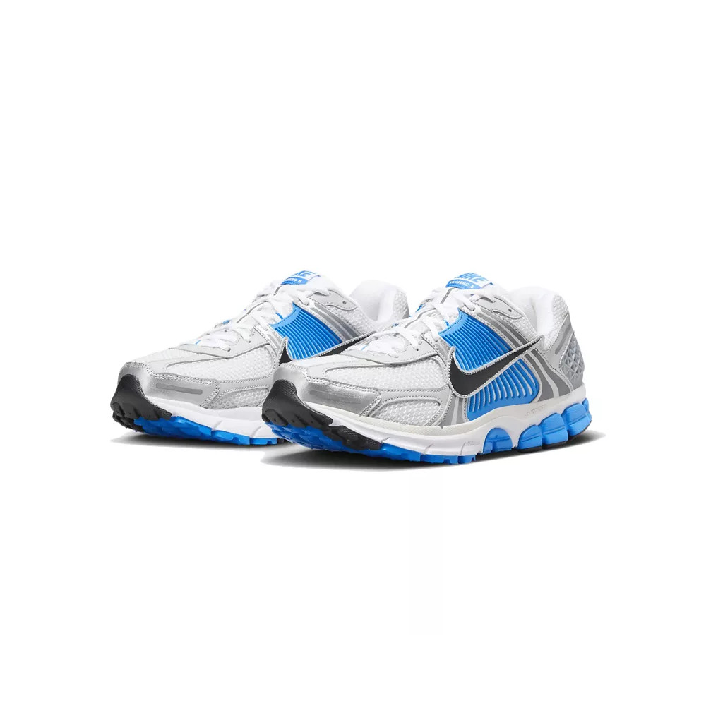 Nike Basket Nike Zoom Vomero 5