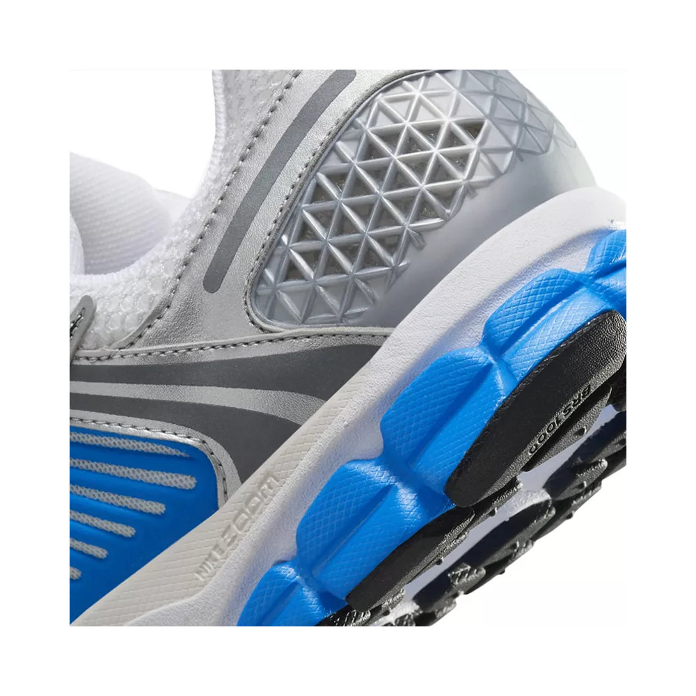 Nike Basket Nike Zoom Vomero 5