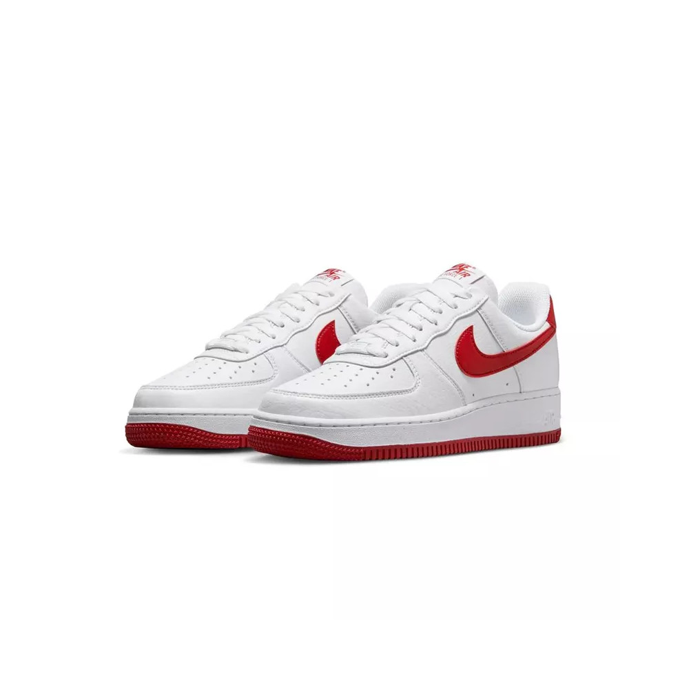 Nike Basket Nike W AIR FORCE 1 07