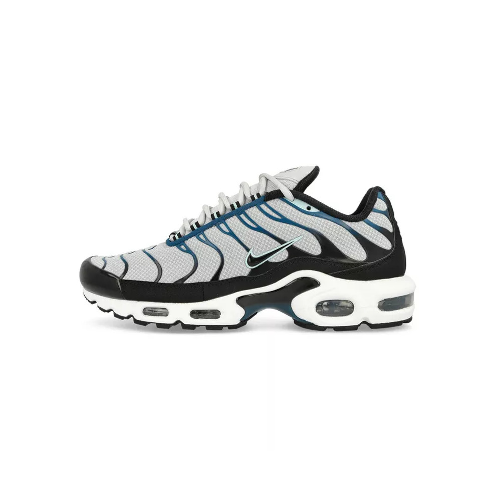 Nike Basket Nike AIR MAX PLUS