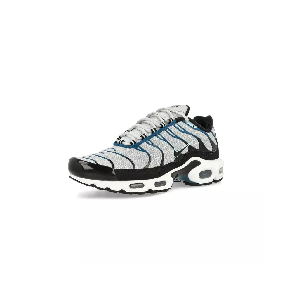 Nike Basket Nike AIR MAX PLUS
