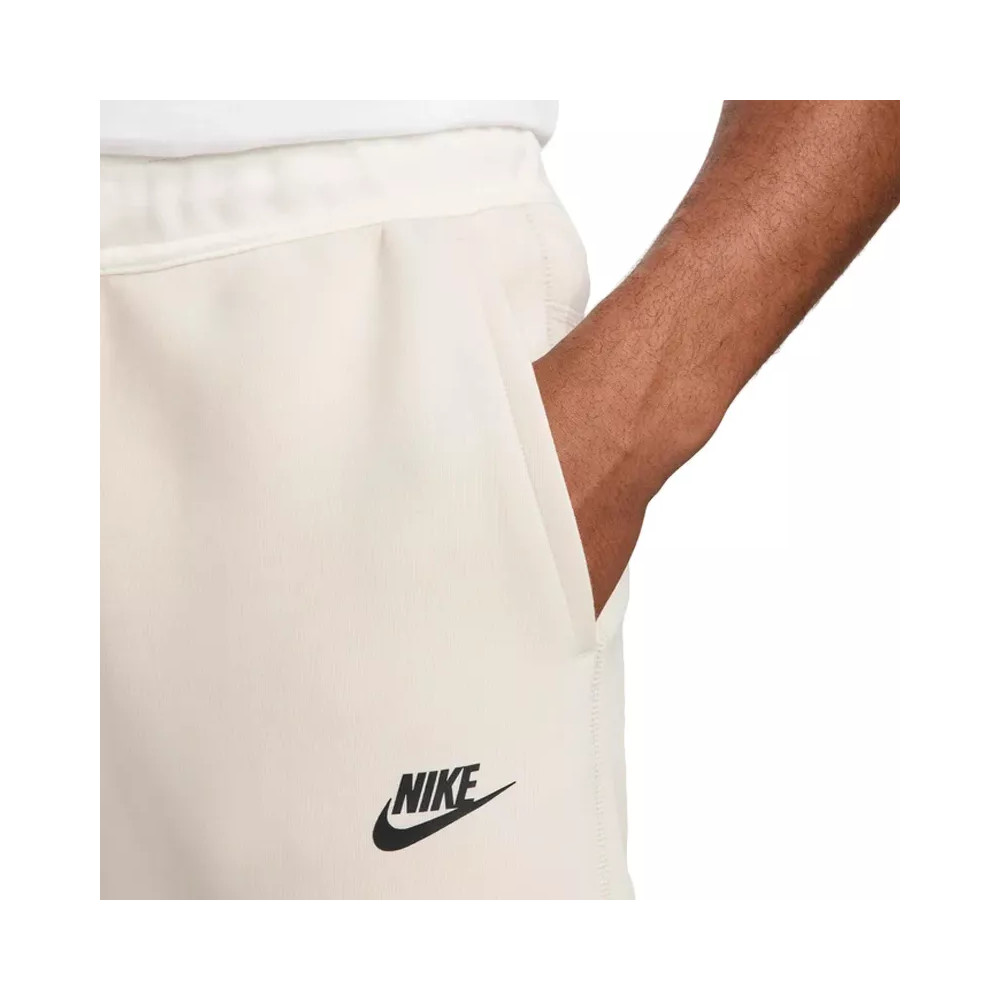 Nike Pantalon de survêtement Nike TECH FLEECE