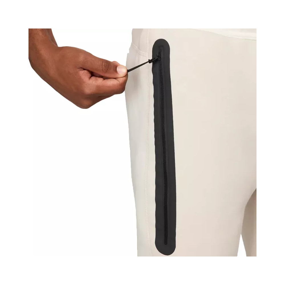 Nike Pantalon de survêtement Nike TECH FLEECE