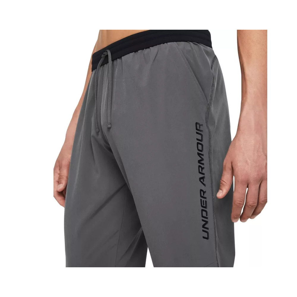 Under Armour Pantalon de survêtement Under Armour LAUNCH