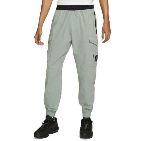 Nike Pantalon de survêtement Nike Sportswear Air Max Cargo